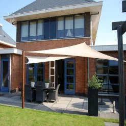 Voile D'ombrage Triangle 90° Coolfit 400x400x570cm Sable - NESLING -Boutique De Jardin voile d ombrage triangle 90 coolfit 400x400x570cm sable nesling 3